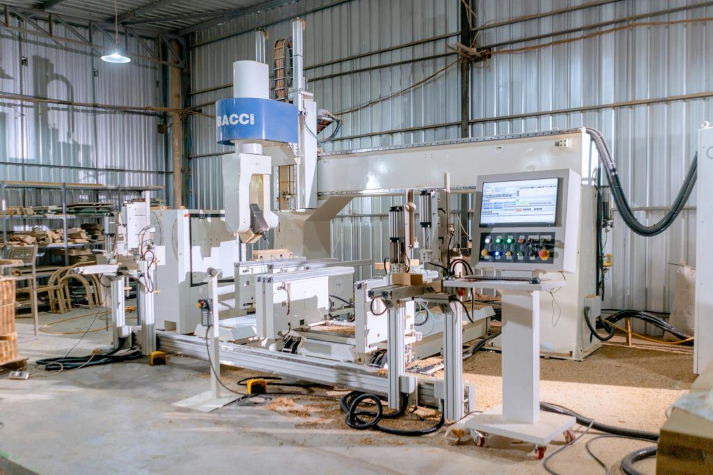 Robotik in der CNC-Zerspanung für KMU in Brandenburg