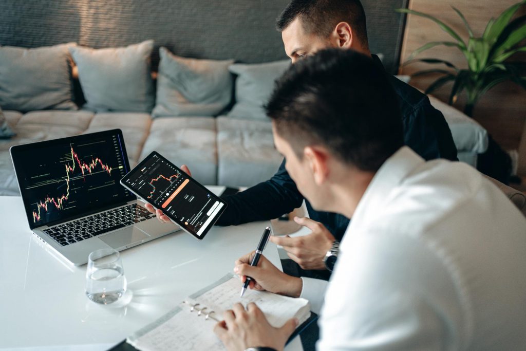 KMU in Brandenburg nutzen Fördermittel für Digitalisierung und Innovation.