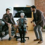 KMU in Brandenburg nutzen Fördermittel für digitale Innovationen im Kundenservice.